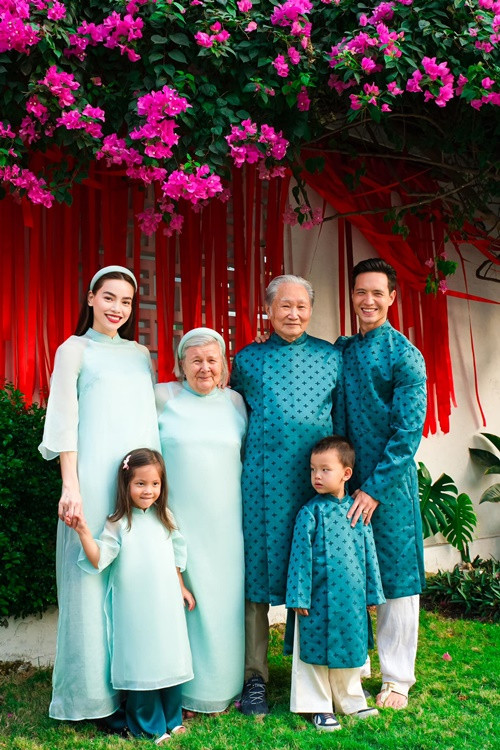 Kim Lý muốn có con với Hồ Ngọc Hà. Mong ước này thành hiện thực khi nữ ca sĩ sinh đôi, một trai một gái năm 2020. Ảnh: FBNV.