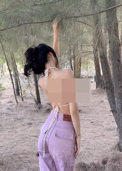 Cô nàng thậm chí từng “bỏ quên” nội y với mốt hở lưng.