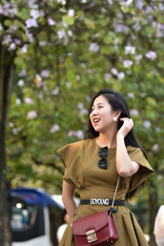 Một địa điểm không thể bỏ qua khi nhắc đến hoa ban ở Thủ đô đó chính là đoạn giao giữa phố Bắc Sơn và Hoàng Diệu.