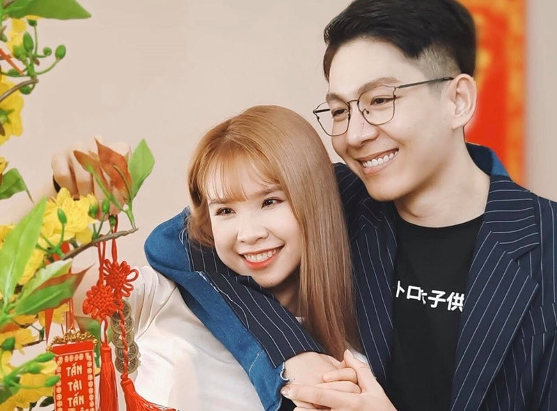Vợ chồng Khởi My khá kiệm lời về cuộc sống hôn nhân.
