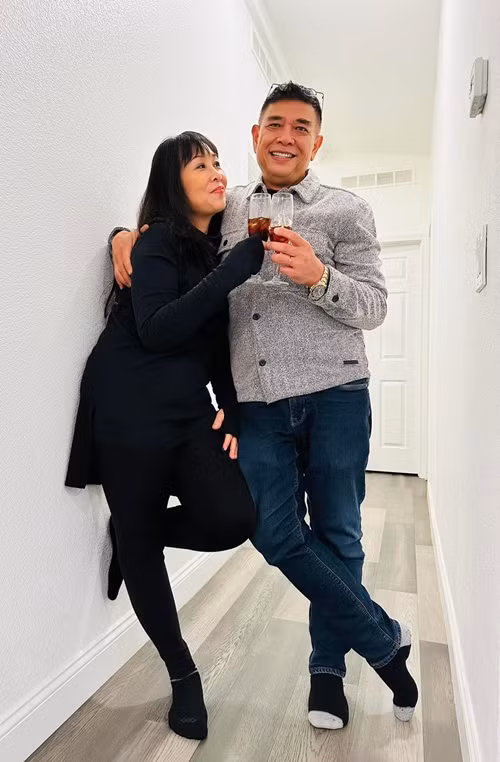 Nghệ sĩ Hồng Vân giảm 15 kg, xuống còn gần 70 kg. Lê Tuấn Anh giảm từ 126 kg xuống còn 84 kg.