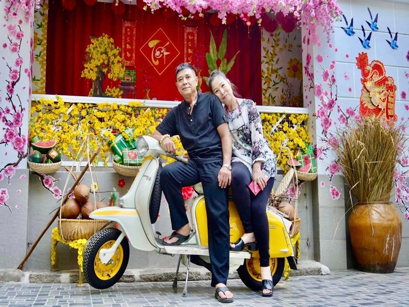 Vợ chồng Hồng Vân thường xuyên dành cho nhau lời có cánh trên mạng xã hội.