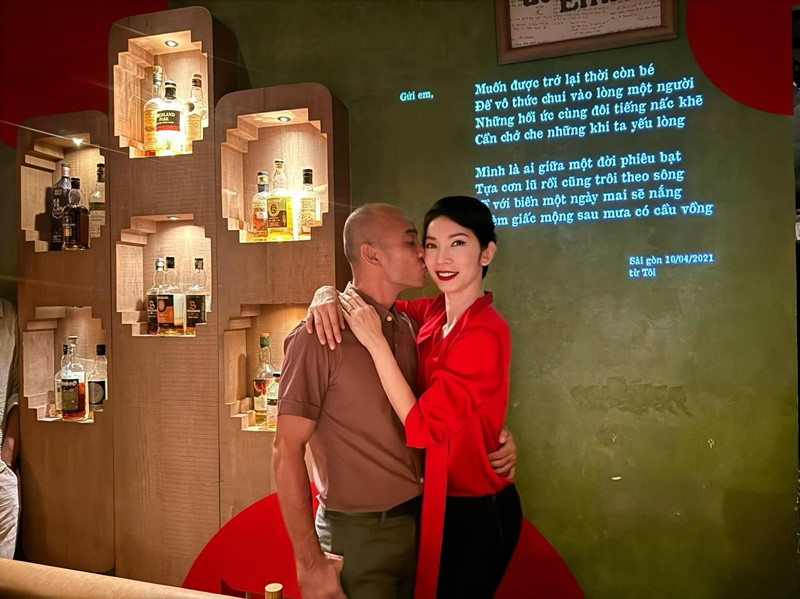 Đạo diễn phim Cái giá của hạnh phúc là Nguyễn Ngọc Lâm - chồng Xuân Lan.