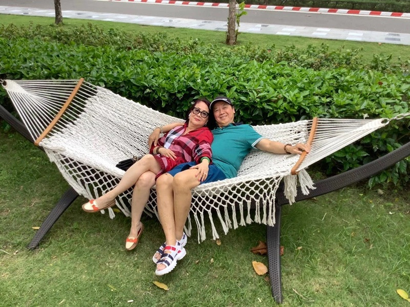 Vợ chồng nghệ sĩ Bảo Quốc cùng con cháu thường du lịch ngắn ngày mỗi dịp lễ, sinh nhật. Ảnh: Dân Trí.