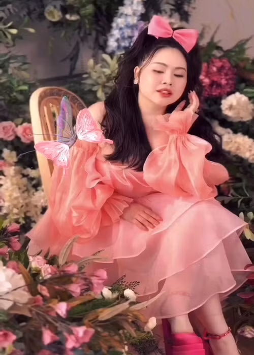 Trương Phương chia sẻ: "Mình tự tin rằng dù ở bất kể hình thể nào thì cũng đều có thể thành công nhờ cố gắng".