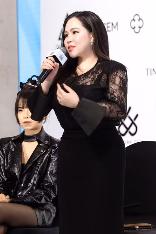 Dù tăng cân, cô vẫn được các khán giả yêu quý.