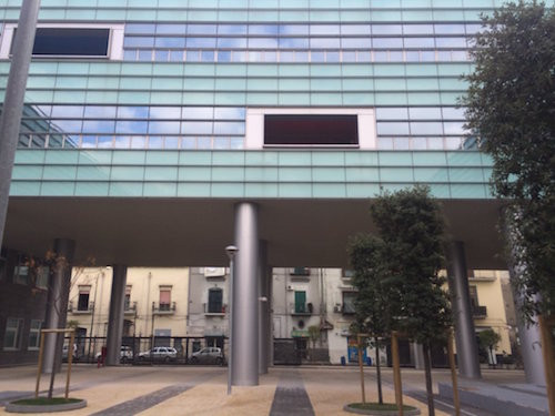 Trung tâm mang phong cách thiết kế hiện đại. Tại đây, các học viên sẽ học cách tạo nên một ứng dụng iOS từ cơ bản tới nâng cao.