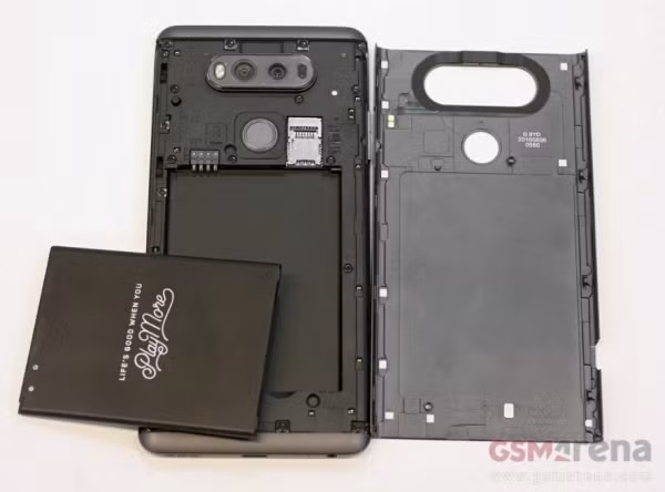 Điểm đáng chú ý là V20 được tích hợp sẵn với 4 bộ giải mã DAC sẽ làm cho thiết bị này có thể chơi nhạc rất tốt. Đúng như những gì LG đã tuyên bố V20 là thiết bị nghe nhìn tốt nhất thế giới hiện tại.