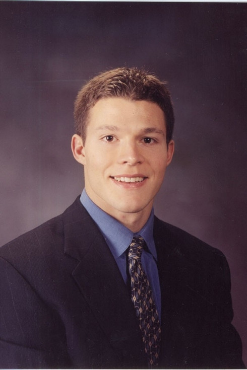 Chưa đầy một năm sau đó, gã khổng lồ dược AbbVie đã mua lại startup công nghệ sinh học này với giá 10,2 tỷ USD, trong khi công ty được định giá thực tế chỉ khoảng 5 tỷ USD. AbbVie quan tâm đặc biệt và đặt kỳ vọng rất lớn vào loại thuốc chống ung thư ROVA-T của Stemcentrx. Công ty này hy vọng đưa loại thuốc này ra thị trường vào năm 2018.