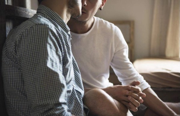 Bao dong lay nhiem HIV qua quan he tinh duc dong gioi nam