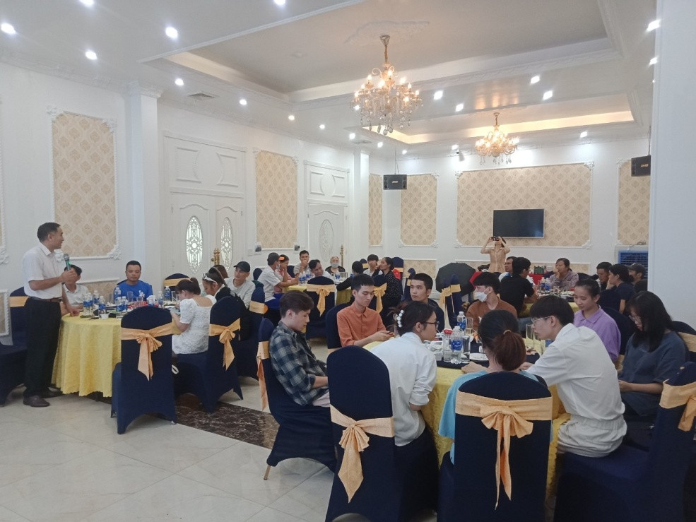 Tap huan ve du phong COVID- 19 va phong, chong HIV/AIDS tai Thai Binh