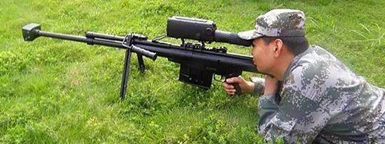 Súng hoạt động theo nguyên lý trích khí ngắn và độ giật ngắn của nòng súng, sử dụng khóa nòng xoay; nguyên lý tự động lai này, tương tự như súng máy hạng nặng QJZ89 của Trung Quốc. Súng được trang bị loa giảm giật kiểu va đập phản lực rất lớn.