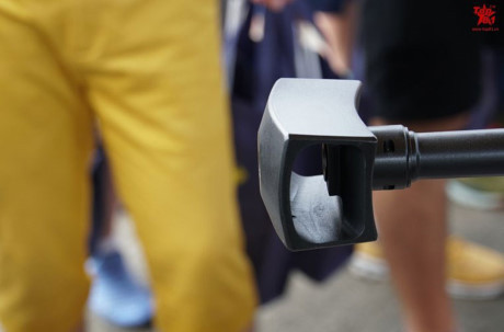 Trên thực tế, mặc dù được gọi là súng bắn tỉa, nhưng QBU10 chủ yếu được sử dụng để tiêu diệt các thiết bị cơ giới và hoặc dùng vào các nhiệm vụ đặc biệt khác ở khoảng cách xa, như bắn hạ máy bay đậu trên sân bay, chứ ít khi dùng tiêu diệt sinh lực.