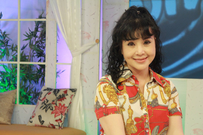 NSND Lan Hương - 'Em bé Hà Nội': Người phụ nữ tài sắc qua 2 cuộc 'làm lẽ' đầy trắc trở - Hình 10 NSND Lan Huong - 'Em be Ha Noi': Nguoi phu nu tai sac qua 2 cuoc 'lam le' day trac tro-Hinh-10