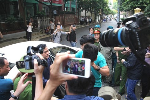 Xu Nguyen Huu Linh sang nay: Linh 