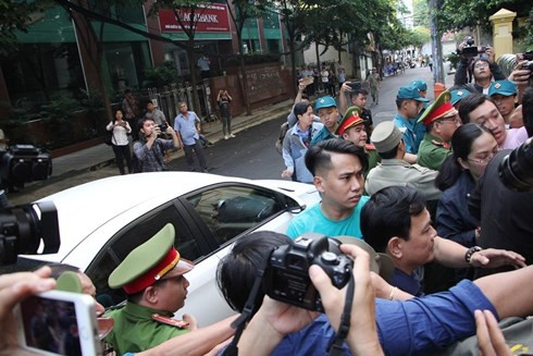 Xu Nguyen Huu Linh sang nay: Linh 