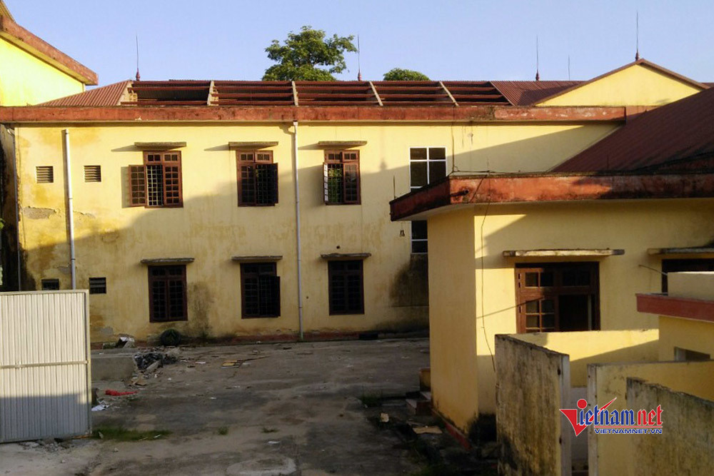 Can bo Yen Bai vao bep an lam viec sau phan lo ban tru so huyen-Hinh-3