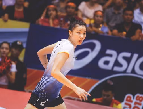 Sau 2 năm khoác áo đội 1 VTV Bình Điền Long An, Kim Thanh đã có những bước tiến dài trong chuyên môn khi thi đấu vô cùng nổi bật và nhanh chóng được gọi vào ĐT quốc gia.