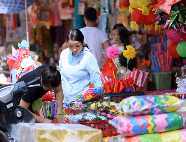 Do choi “made in Viet Nam” lan at Trung Quoc truoc mua Trung thu