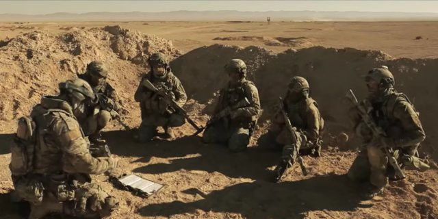 Hiện tại Idlib đang có hàng trăm nghìn dân thường bị mắc kẹt. Sau khi sơ tán họ, hoạt động quân sự chống lại phiến quân có thể được tiếp tục và theo một cách hoàn toàn khác, nguồn tin nói thêm.