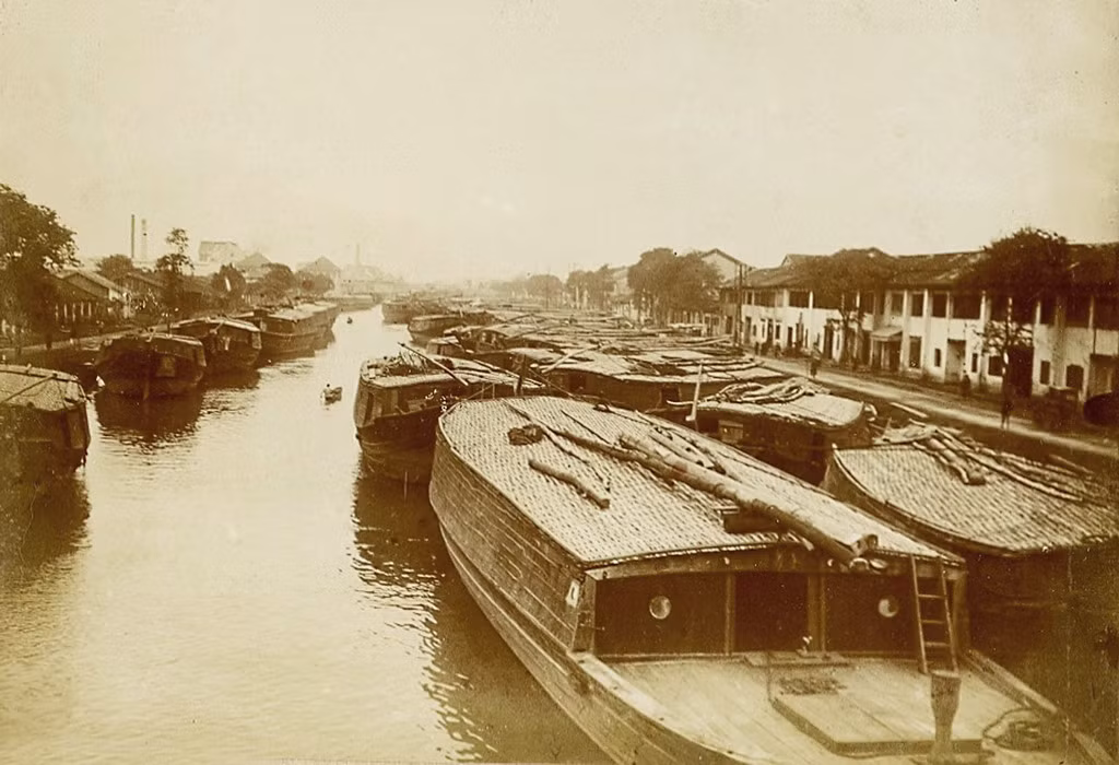 Kênh Tàu Hủ ở Chợ Lớn.