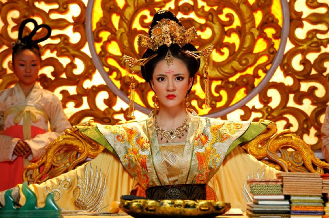 Thai Binh cong chua thong minh nhung mai khong the ke nghiep Vo Tac Thien?