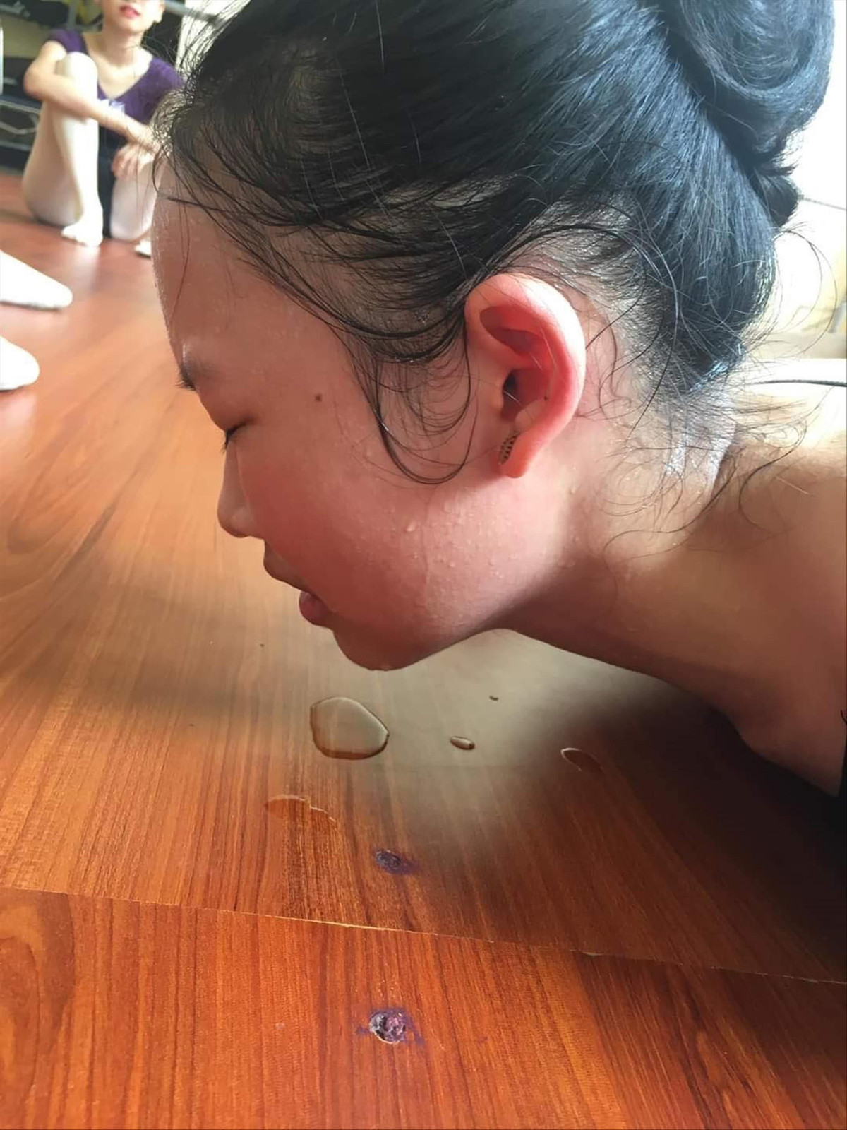 Hoc vien Hoc vien Mua Viet Nam keu cuu: Bo Giao duc go roi