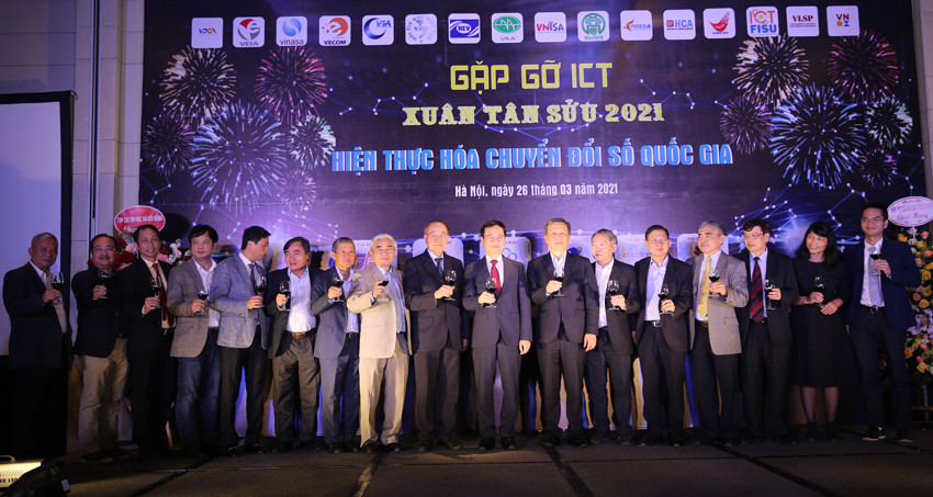 Gap go ICT: Hien thuc hoa Chuyen doi so Quoc gia-Hinh-3