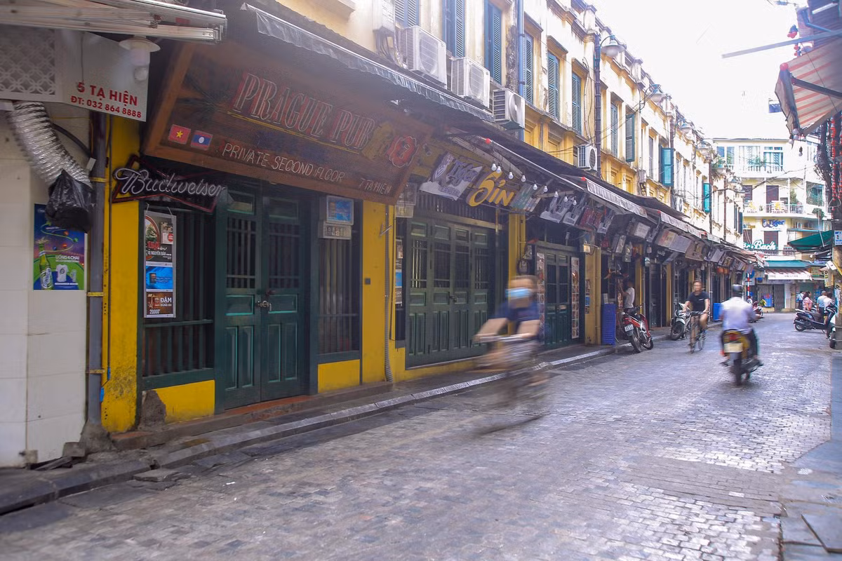 Pho phuong Ha Noi khac la trong ngay Gio to Hung Vuong-Hinh-7