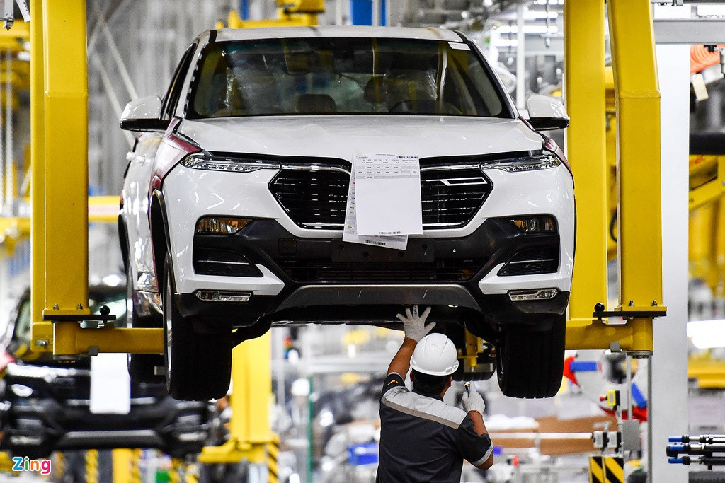 Dinh gia VinFast cao hon Ford, ngang Honda?