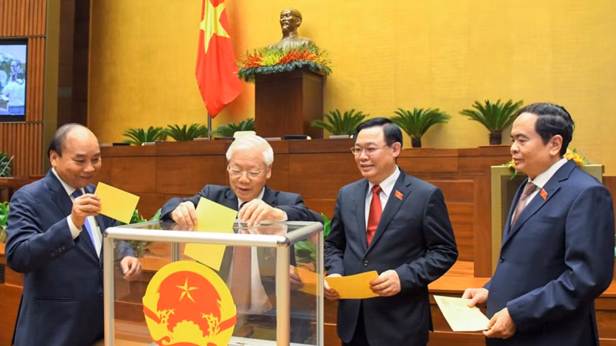 Hom nay Quoc hoi bau Pho Chu tich nuoc va Tong Kiem toan