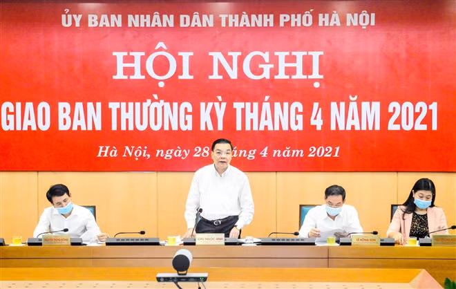 Chu tich Ha Noi: Nang canh bao nguy co dich COVID-19 len muc cao