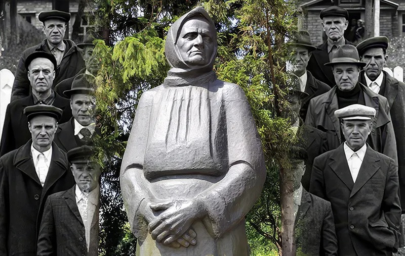 Trong số 10 người con trai của bà Evdokia, Alexander trẻ nhất khi nhập ngũ lúc 14 tuổi. Mỗi người được biên chế vào các đơn vị quân đội khác nhau và chiến đấu ở nhiều mặt trận.