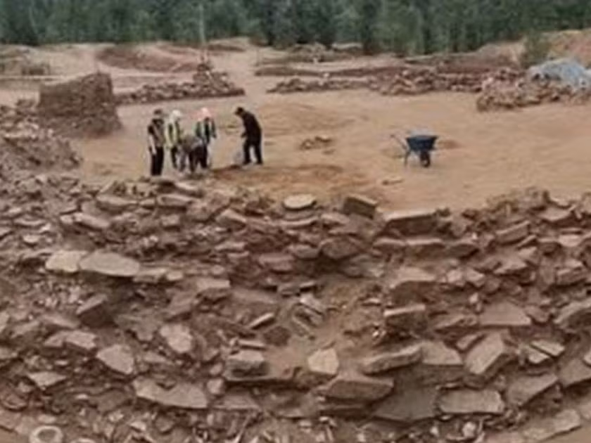 Nhóm nghiên cứu nhận định ngôi mộ mới phát hiện là một trong những mộ cổ lớn nhất và có kho tàng đồ tùy táng phong phú được tìm thấy từ thời kỳ Dawenkou (4000 trước Công nguyên đến năm 2600 trước Công nguyên). Nền văn hóa này phát triển mạnh vào cuối thời kỳ Đồ đá mới.