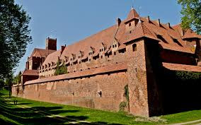 Vì vậy, giới chức trách và các chuyên gia đã triển khai dự án bảo tồn, khôi phục công trình này theo hình dáng ban đầu. Đến năm 2016, dự án hoàn thành.