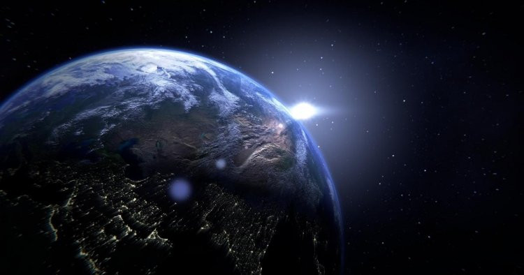 Tầng bình lưu là tầng thứ hai của khí quyển. Việc bơm hạt aerosol kim cương vào tầng bình lưu sẽ làm chệch hướng ánh sáng Mặt trời, mang lại hiệu ứng làm mát giúp giảm tốc hoặc đảo ngược sự ấm lên toàn cầu.