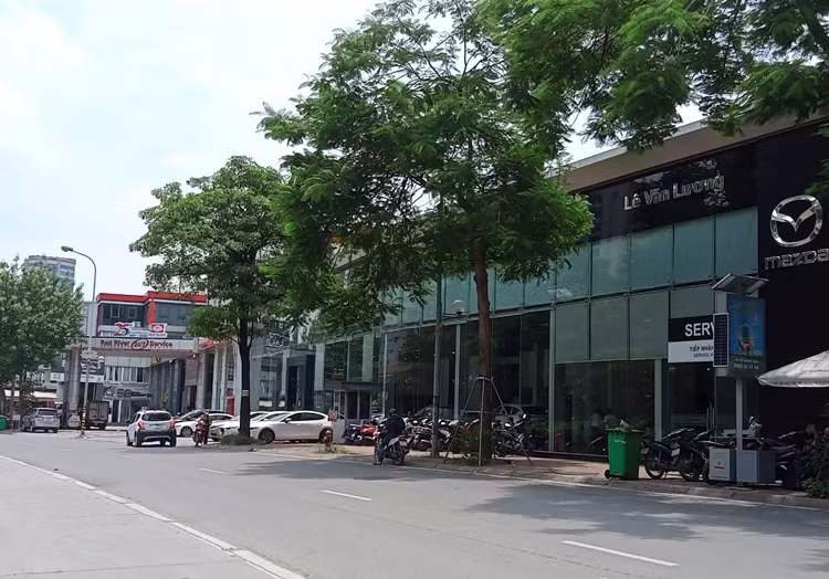 Sau kết luận Thanh tra, dư luận đang thắc mắc, từ năm 2020 đến nay, Công ty Sông Hồng đã khắc phục vi phạm tại dự án bãi đỗ xe, trạm cung cấp nhiên liệu, cây xanh đô thị và dịch vụ công cộng ra sao?