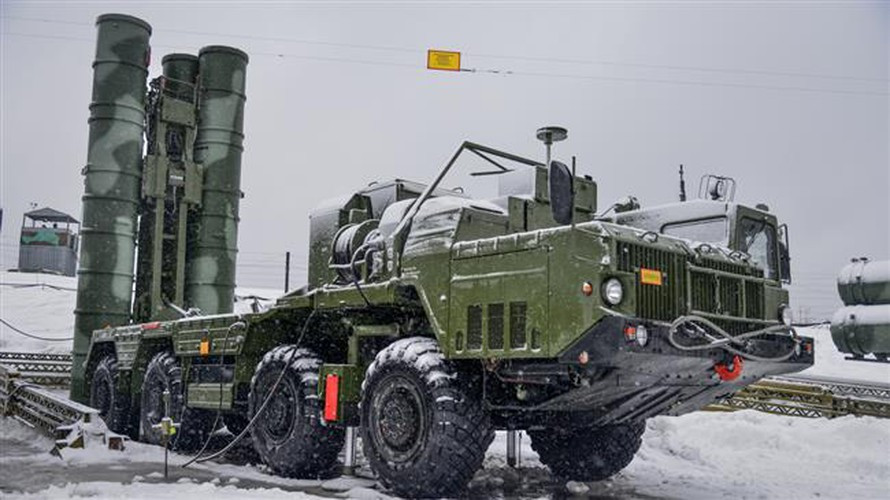 Ông Thakur cảnh báo: "Trong mọi trường hợp, một cuộc chiến tổng lực với Ấn Độ sẽ dẫn đến sự xa lánh thậm chí còn lớn hơn đối với Trung Quốc của phần còn lại thế giới".