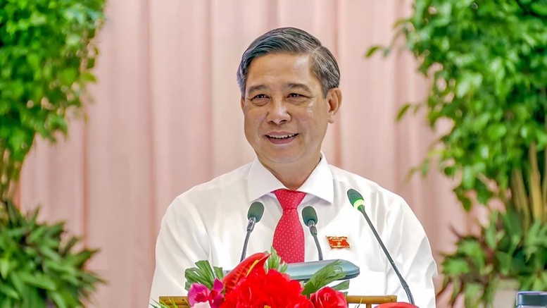 Ngày 1/12, tại Hội nghị Ban Chấp hành Đảng bộ tỉnh bầu Bí thư Tỉnh ủy nhiệm kỳ 2020-2025, ông Đồng Văn Thanh – Phó Bí thư Tỉnh ủy, Chủ tịch UBND tỉnh Hậu Giang được bầu làm Bí thư Tỉnh ủy. Phát biểu tại hội nghị, ông Trần Văn Huyến - Phó Bí thư Thường trực Tỉnh ủy, Chủ tịch HĐND tỉnh Hậu Giang cho biết, chủ trương để Hậu Giang bầu Bí thư Tỉnh ủy từ nguồn cán bộ tại chỗ là sự ghi nhận của Trung ương đối với những nỗ lực và thành tựu của Đảng bộ tỉnh. Đặc biệt là đóng góp của ông Đồng Văn Thanh đối với sự phát triển toàn diện của tỉnh trên các lĩnh vực kinh tế - xã hội, quốc phòng - an ninh thời gian qua.