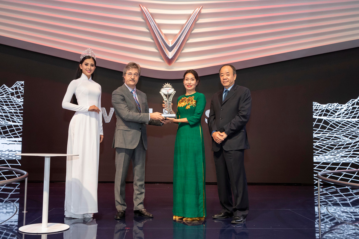 VinFast duoc vinh danh “ngoi sao moi” cua nganh o to the gioi-Hinh-2