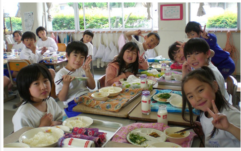 Phan doi chuong trinh “Sua hoc duong” la thieu thien chi