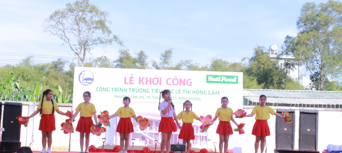 NutiFood tai tro 10 ti xay dung truong tieu hoc o Binh Duong
