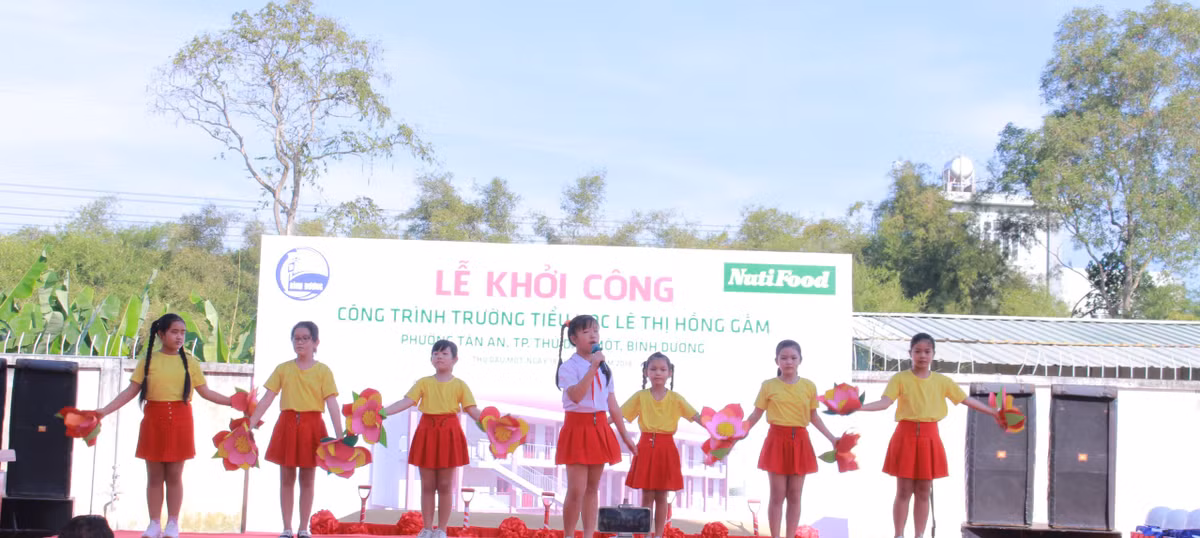 NutiFood tai tro 10 ti xay dung truong tieu hoc o Binh Duong