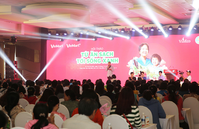 2.000 nguoi tham gia chuoi su kien “Tu an sach den song xanh” tai TP.HCM-Hinh-2