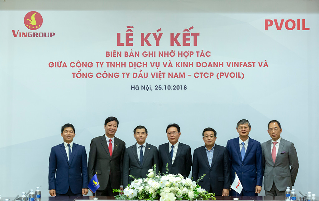 Vinfast va PV oil hop tac trien khai tram sac va thue Pin cho xe dien-Hinh-2