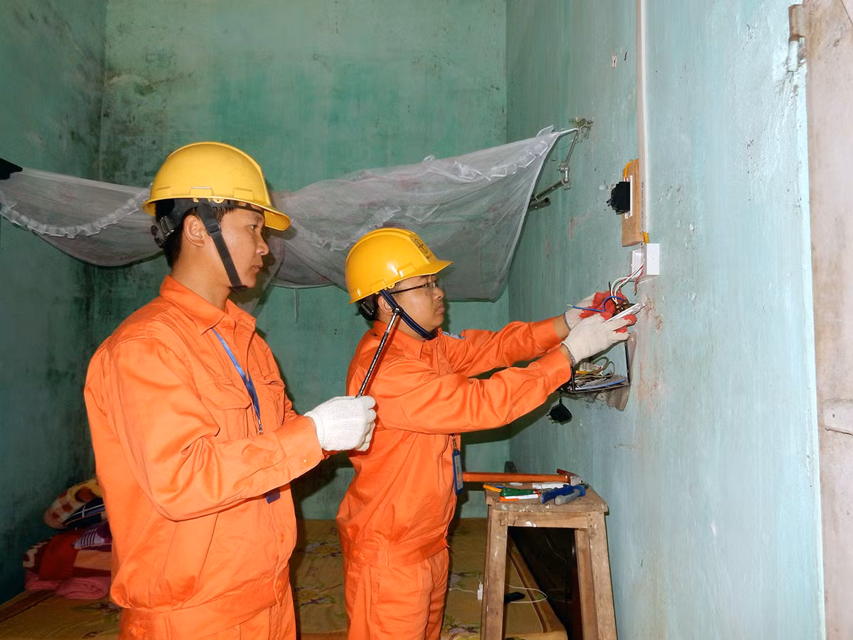 EVN HANOI: Phat trien ben vung luon gan voi trach nhiem truoc cong dong xa hoi-Hinh-3