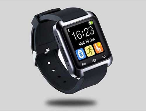 Đồng hồ thông minh (smartwatch) là sản phẩm công nghệ bùng nổ mạnh mẽ từ năm 2015. Nhờ khả năng kết nối Bluetooth, đồng hồ thông minh có thể kết nối với điện thoại và sử dụng một số chức năng đồng bộ như đọc tin nhắn, nghe gọi, nghe nhạc...Ảnh: Tech.