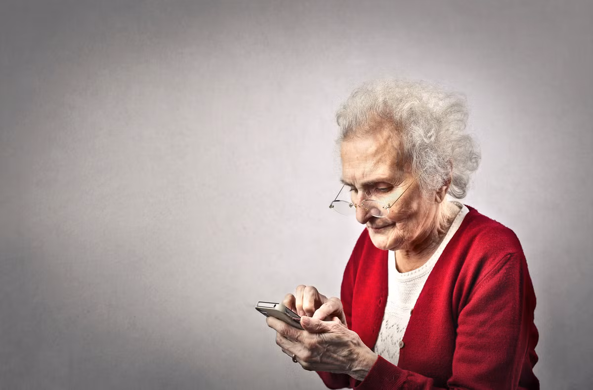 Thật nhiều ứng dụng hay. Giá như mình tiếp cận sớm hơn? Ảnh: YipTel.