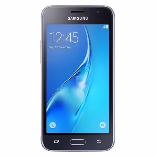 Chỉ với giá dưới 100 USD, Samsung Galaxy Mini J1 mang đầy đủ tính năng cơ bản của một chiếc điện thoại thông minh. Màn hình TFT 4 inch và viên pin dung lượng 1.500 mAh hứa hẹn cho thời gian đàm thoại 3G lên tới 8 giờ, lướt web 7 giờ liên tục. Ảnh: BestProduct.