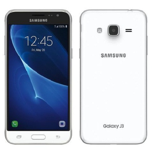 Màn hình AMOLED là điểm đáng chú ý đưa Samsung Galaxy J3 phiên bản 2016 xuống tầm máy giá rẻ. Không chỉ sở hữu thời lượng pin khá tốt, Galaxy J3 phiên bản 2016 còn được trang bị camera cả trước và sau ở mức khá ổn. Ảnh: BestProduct.